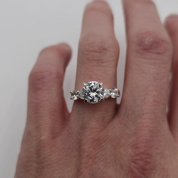 Size 7 Sterling Silver Brilliant Quality Cubic Zirconia Gems Ring A3061 - Picture 5 of 9